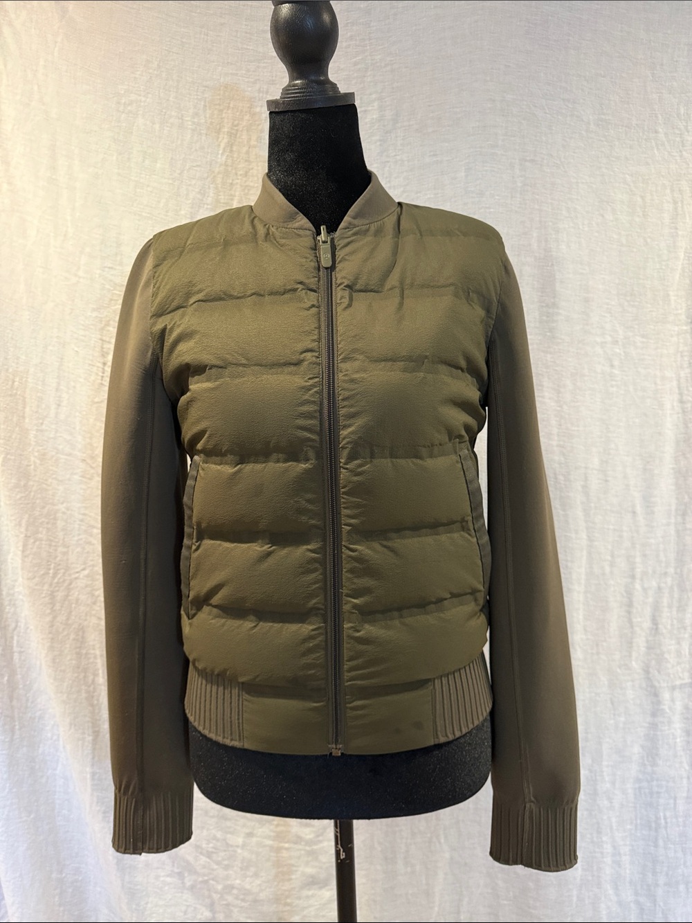lululemon athletica Nonstop REVERSIBLE Bomber Jacket size S (best guess)